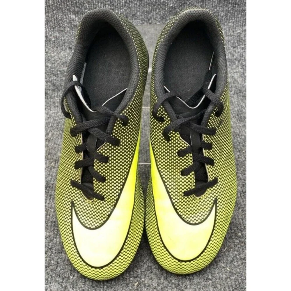Nike Jr Bravata II FG Soccer Cleats Black Volt Yellow 844442-070 Youth 6Y